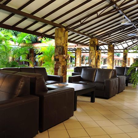 Full Moon Garden Hotel Negombo Exteriör bild