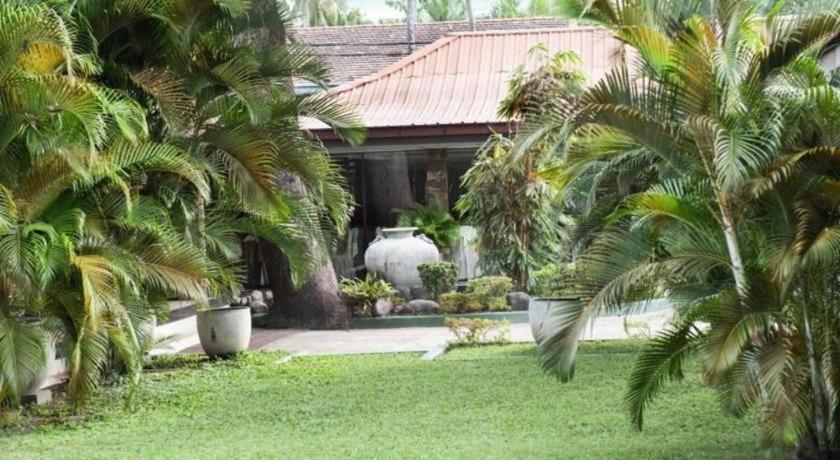 Full Moon Garden Hotel Negombo Exteriör bild
